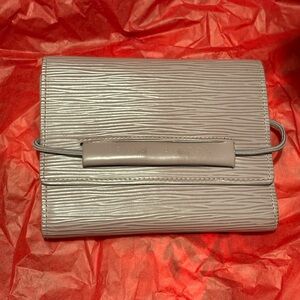 LOUIS VUITTON Epi Portefeuille Elastic Trifold Wallet Lilac